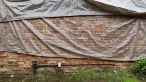 Dicas para proteção de alvenaria contra a chuva e umidade
